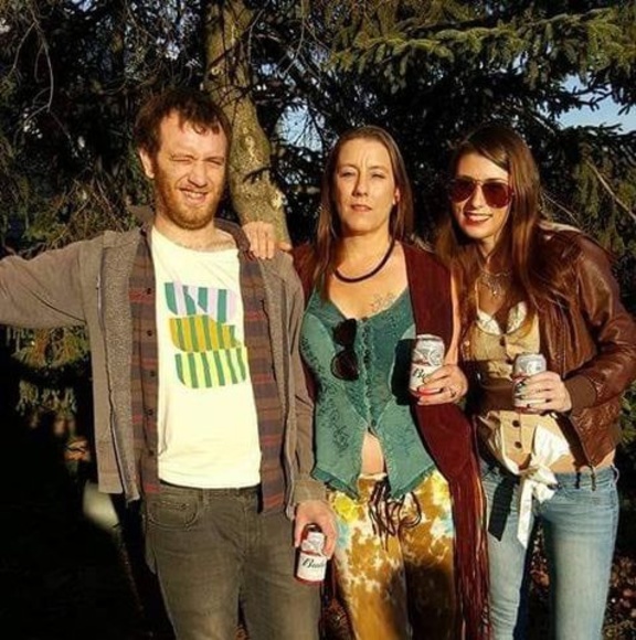 Meet your Posher, Melissa - Picture 1 of 1